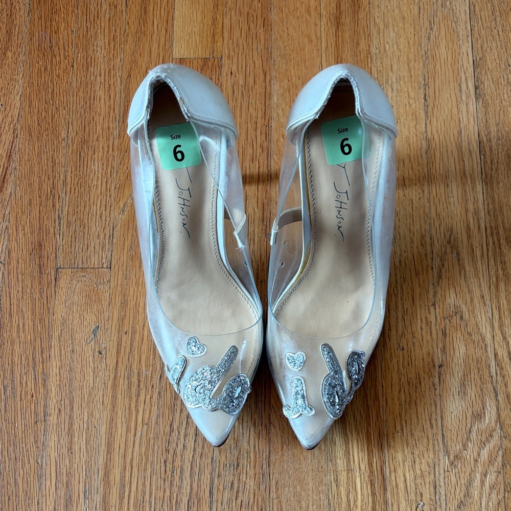 Women's Wedding Ivory Pointed Toe Heels with Silver “I Do” Sequin Detail